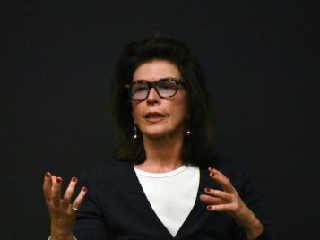 TV and Film Producer Sara Colleton talks about the industry in an open discussion on November 3, 2016